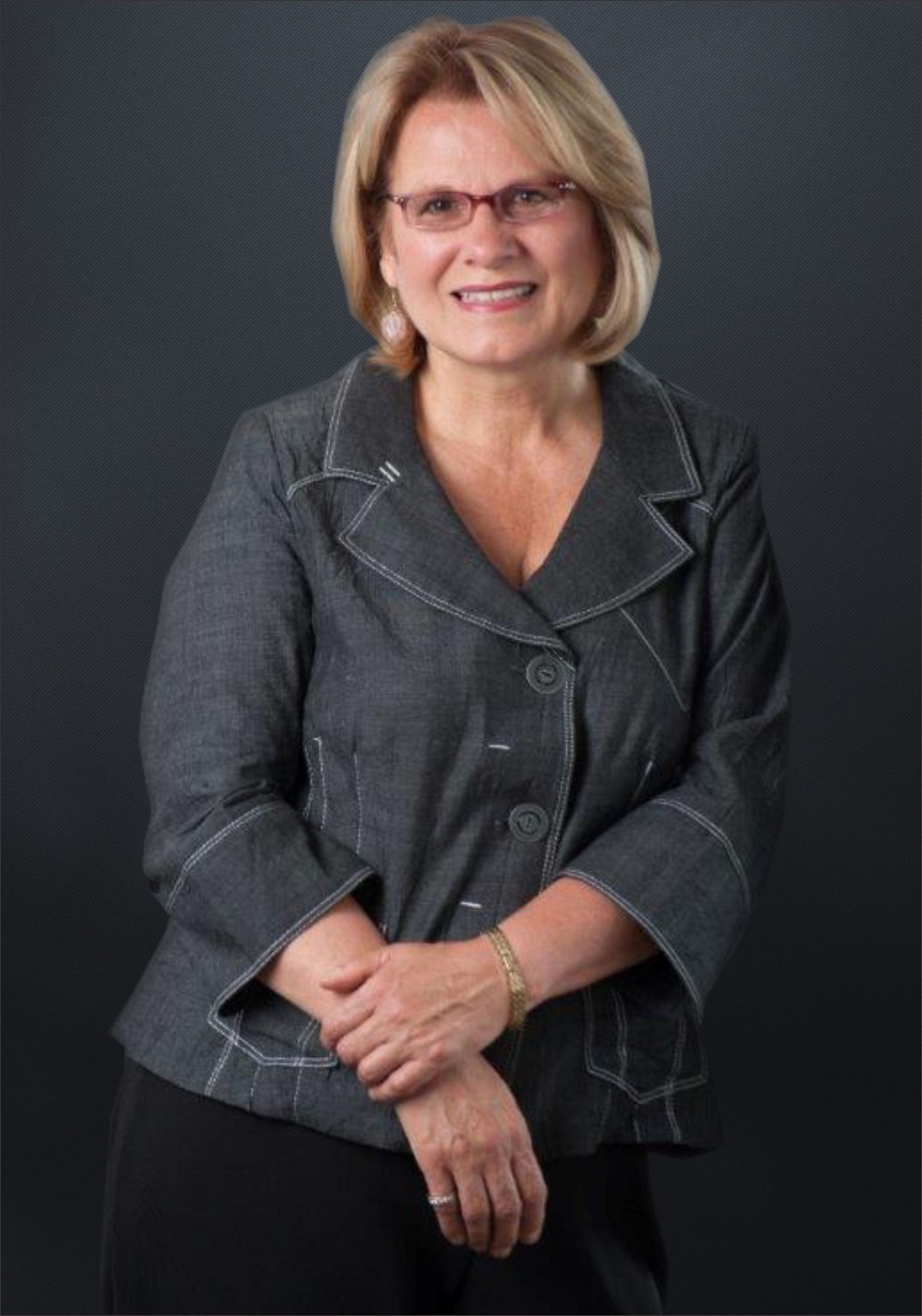 Alice Wheaton’s Sales Strategies: Mastering Customer Service and Negotiation Skills