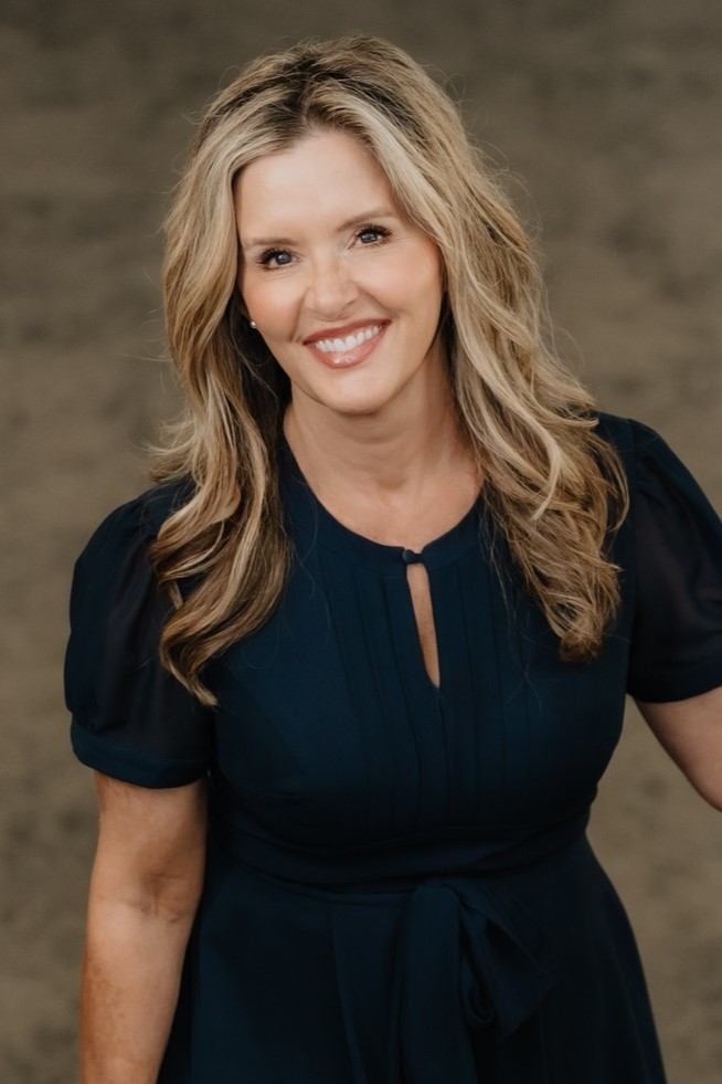 Darci Lang | Keynote Speaker | Happiness & Positivity | Women Of Influ