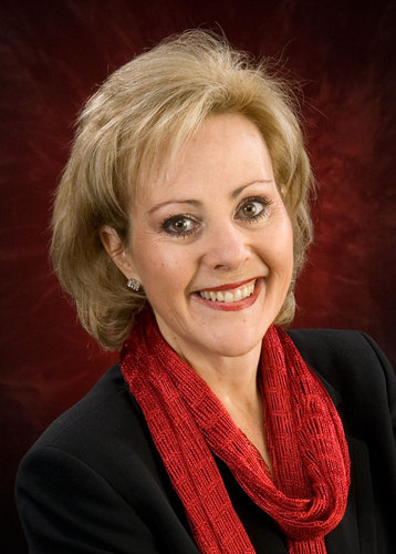 Customer Service Expert | Elaine Allison: Vancouver International Air