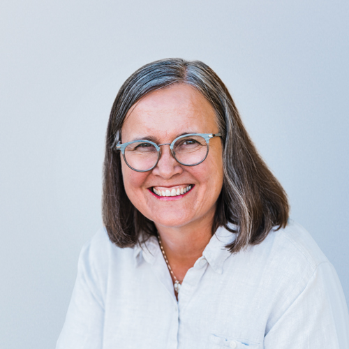 Elaine Froese Speaking Topic: Discuss the Undiscussable