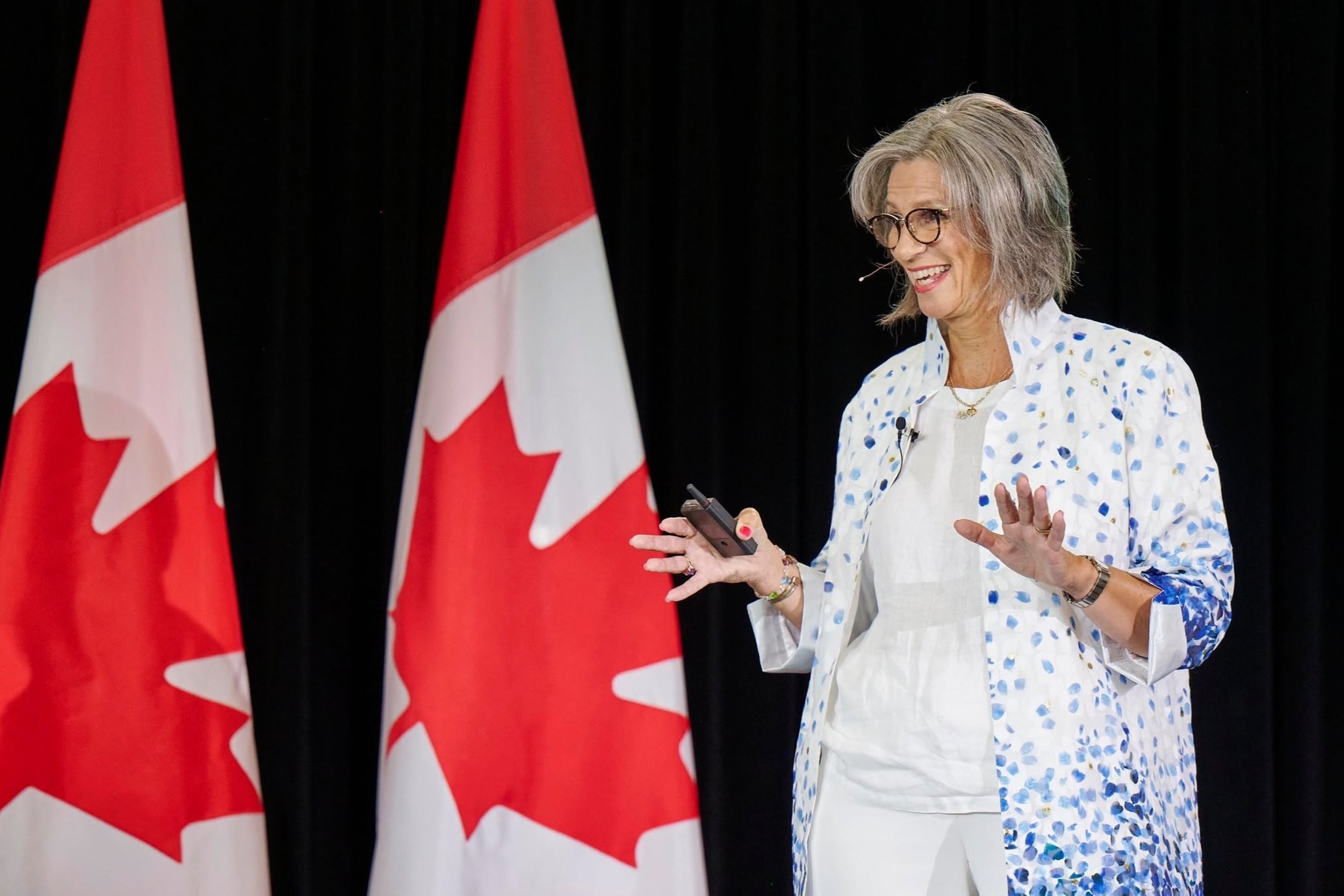 Joanna Barclay | Get Connected | Speakers Bureau of Canada