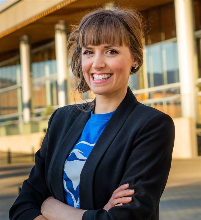 The Business Model Puzzle: How Brands Thrive Beyond Crisis | Lindsay a