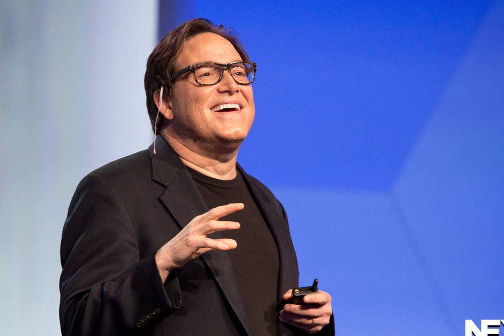 Under 2 Minutes on the Cx Bus with Bestselling Author Micah Solomon