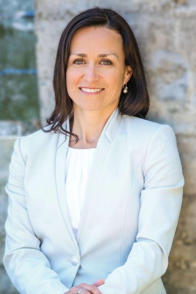 Kelly Donovan Main Video