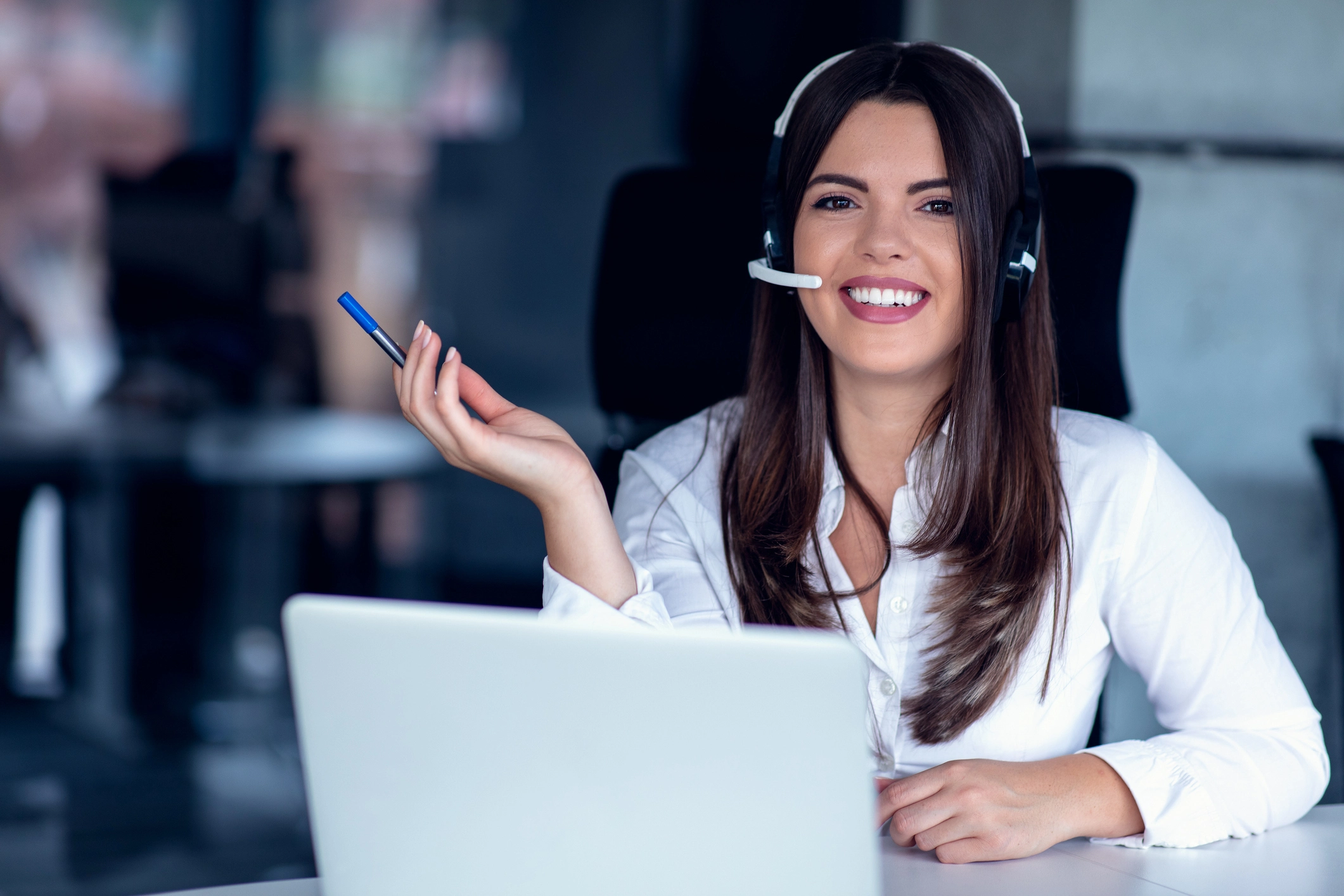 Can I Book a Speaker Directly from the Speakers Bureau of Canada?