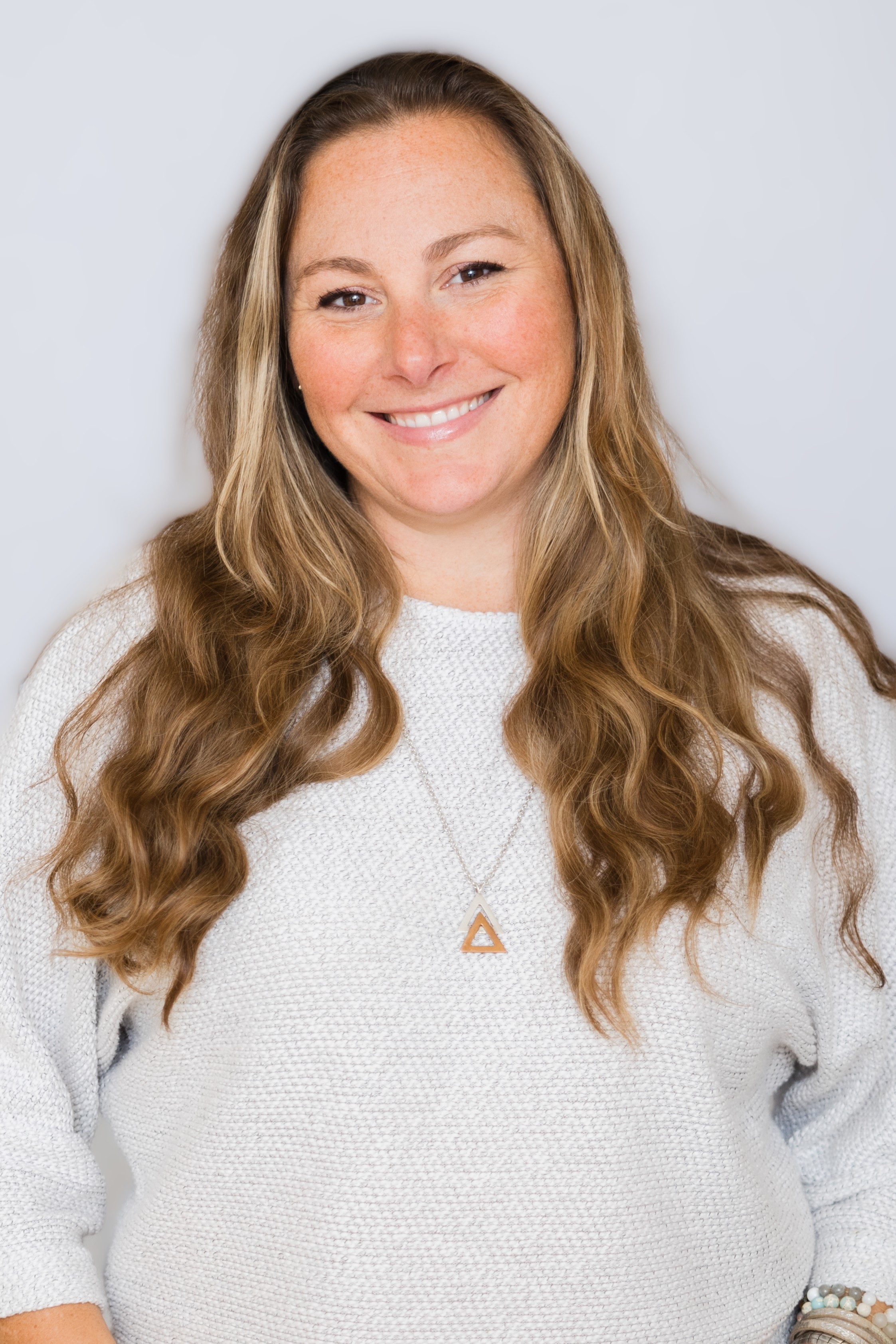 Adera Angelucci Speaker Reel