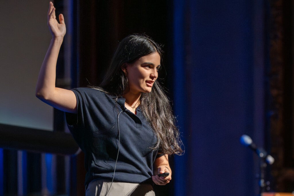 Student Special — Ananya Chadha & James Ross on Techlifeskills W/ Ta