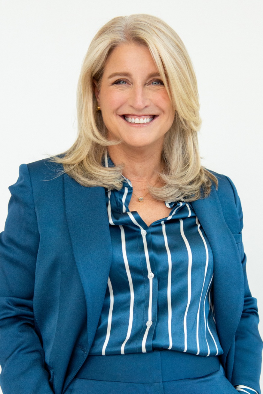 Lisa Bodell | Killing Complexity | Keynote Speaker | SpeakInc