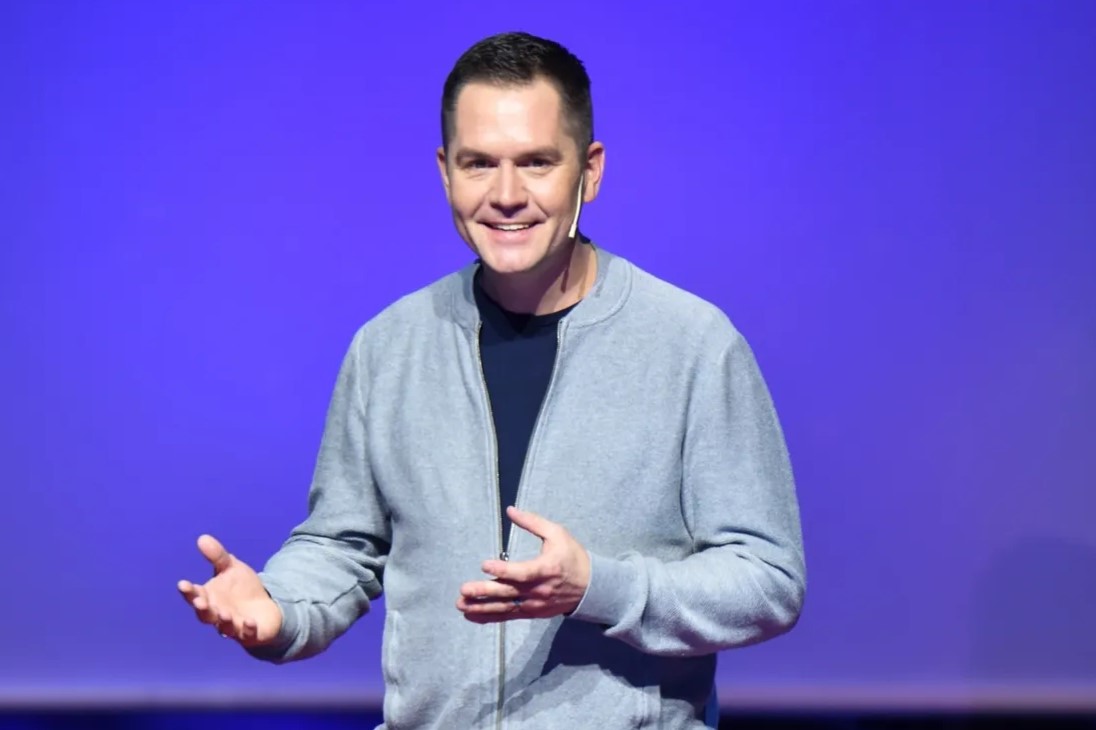 How to Escape Hero Culture: The Power of Just Being Yourself | Derek S