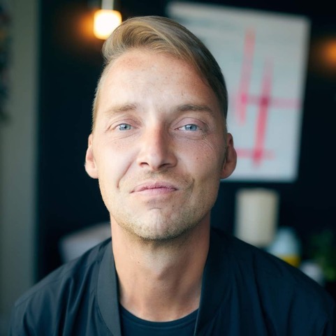 Crossing Lake Ontario