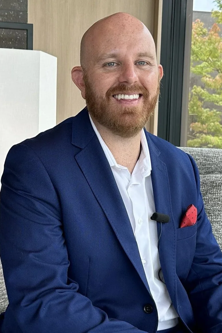 World-Renowned Leadership Coach & TEDx Speaker, Rob Kalwarowsky - Book