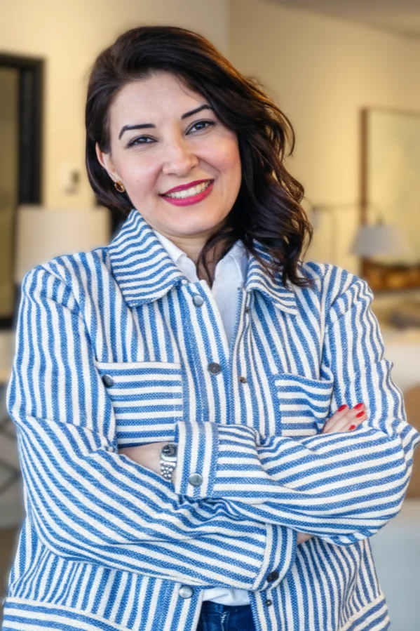 Nogol Madani Speaker Reel