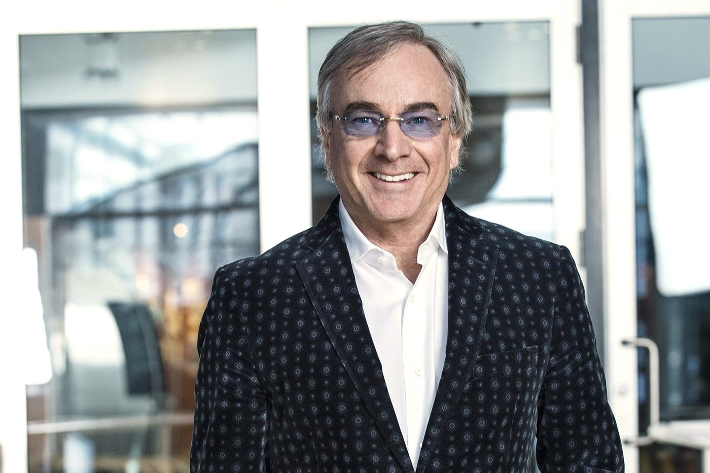 The Story Behind the Beatles Love Show by Cirque Du Soleil | Daniel La